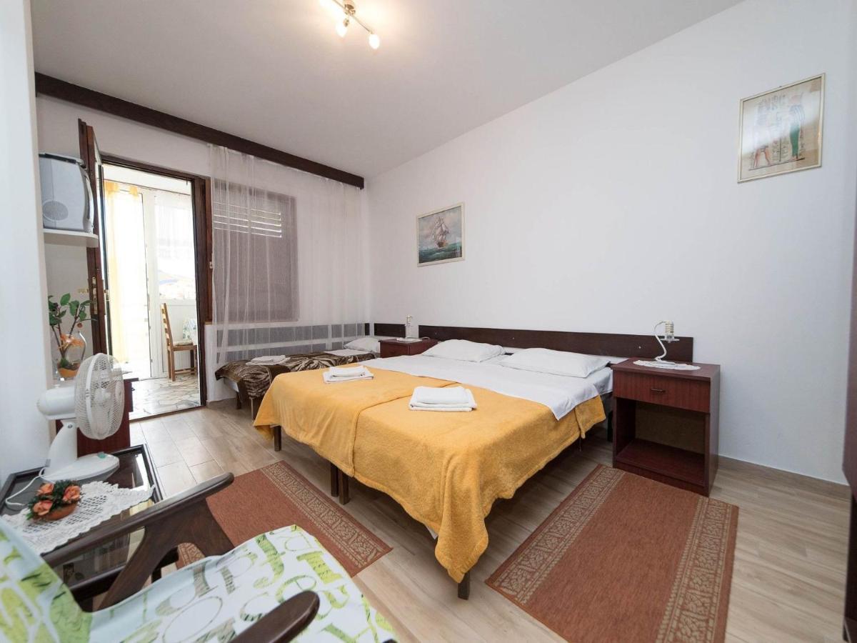 Apartments Biserka Криквеница Екстериор снимка